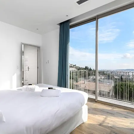 Villa Dahlia Splendid With Sea View And Infinity Pool In *